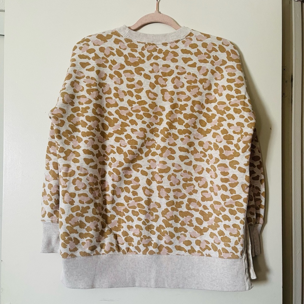 Aerie American Eagle Leopard Animal Print Pullover Oversized Sweater - Picture 13 of 15